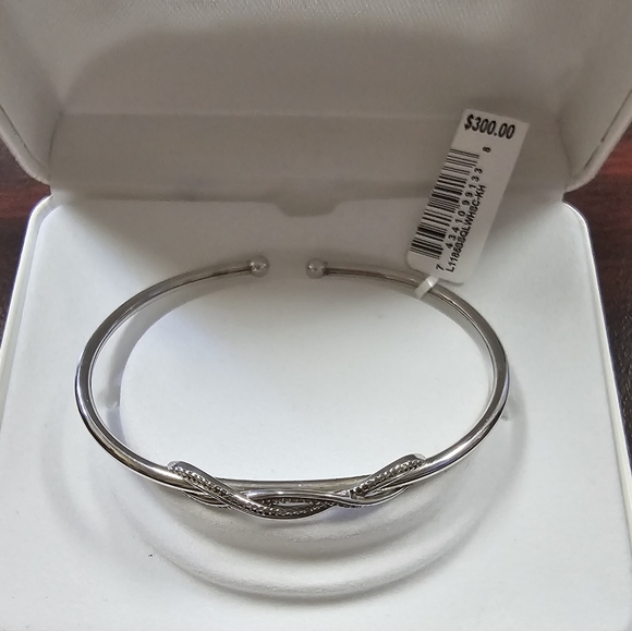 Bracelet - Picture 5 of 5